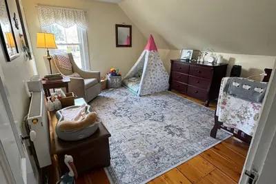 Image de Spacious & sunny 4-bedroom home in the heart of Portland's charming West End