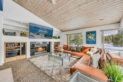 Image de Northstar Retreat | Hot Tub & Views