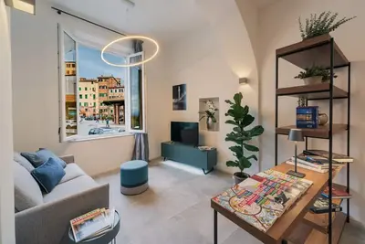 Image de Charming studio of 40 square meters can accommodate up to 4 people, located on the ground floor (2 steps to access) of a refined building recently renovated. The property is located in a quiet area in the medieval heart of Siena in the limited traffic zo