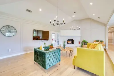 Image de Work & Unwind, Stylish Sunnyvale Retreat!