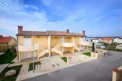 Image de Appartement incroyable à Medulin avec Wi-Fi