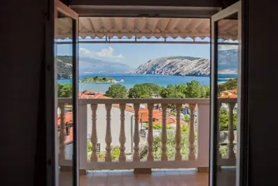 Image de Charmante maison d'une chambre à Lopar