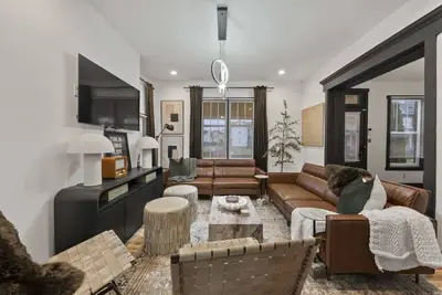 5 Bedroom | Sauna | GameRoom | Professional Design