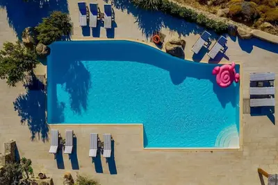 Image de Sea-View 2br Villa • Gated Commun & Sunset Terrace