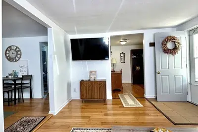 Image de Cardinal Nest/Near Bsu