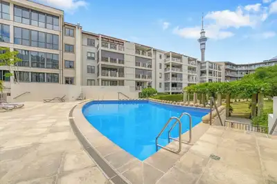 Premium Viaduct Waterfront Abode | Pool & Parking