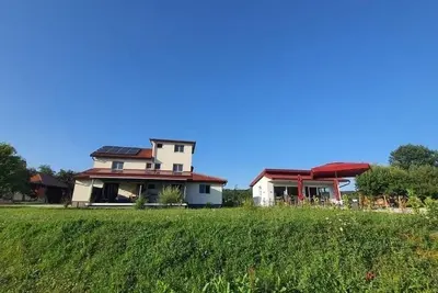 Image de Garçonnière animaux acceptés Otocac, Velebit (As-24987-a)