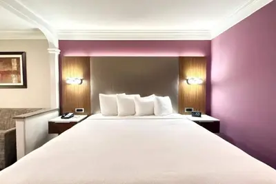 Image de Perfect  Stay Near Beaches & Family Attractions | Universal & Disneyland