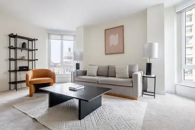 Blueground | Prudential / St. Botolph, pool, nr Fenway Park