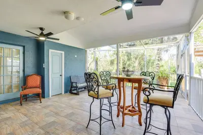 Image de Outdoor Kitchen & Gaming Garage: Bradenton Retreat