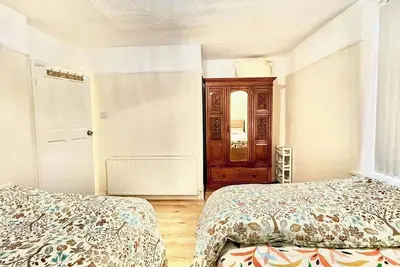 Image de Maison entière de 3 chambres à Stockport Town, Manchester