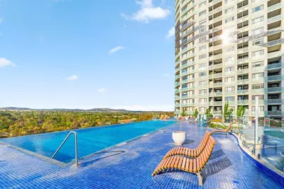 Image de Appartement lumineux de 2 chambres avec balcon panoramique