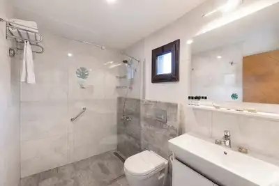 Image de Nature-Surrounded 2br apartment for Rent in beautiful Bitez.