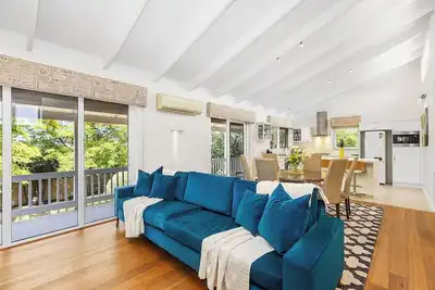 Image de The Classic Brick Charm with spacious garden