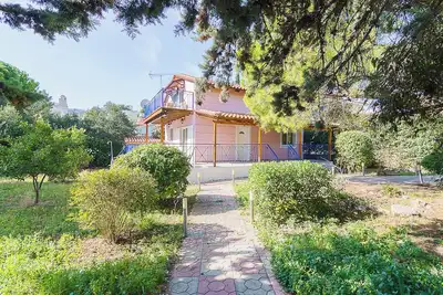Image de Sea Breeze Garden Maisonette - Porto Rafti by ΜΡS