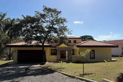 Image de Colonial Elegance & Coastal Serenity in the Heart of Guanacaste