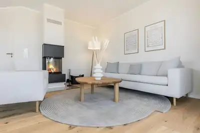 Image de De Bööi – Superbe maison au toit de chaume près de la mer sur Fehmarn