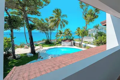 Image de Beachfront villa, amazing sea views, Fully Loaded!