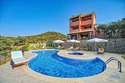 Image de Villa Mare e Monte by Villa Plus