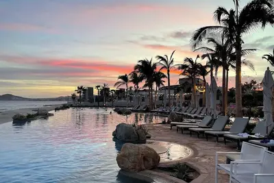 Image de Luxurious Beachfront Resort in Cabo San Lucas