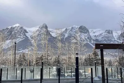 Image de New Condo w/ Views — Sleeps 9 w/ Pool, Hot Tub!