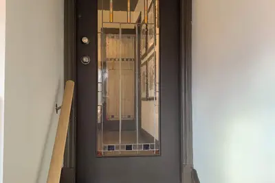 Image de Parfaitement situé: Veux Québec, rue Grande-Allée. l'Université Laval,