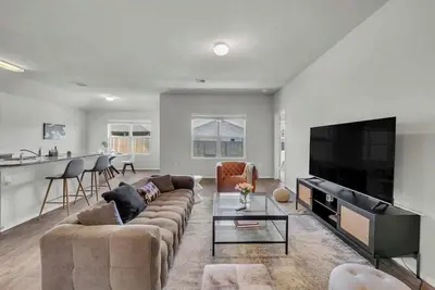 Image de Marbella Lane - Polished 3br Home in Austin Tx