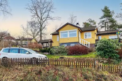 Image de Charmante maison à Ljungskile avec Wi-Fi