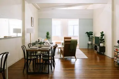 Image de New York Inspired Apartment w/ Sweeping City Views