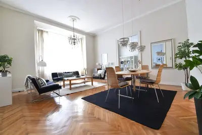 Image de Spacious 3-bedroom apartment in tranquil Budapest with Ac-f10