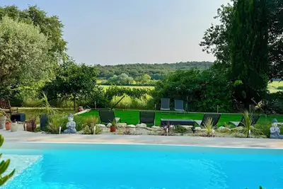 Image de Gîte au milieu des vignes