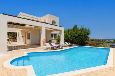 Image de Villa Nicole Gennadi