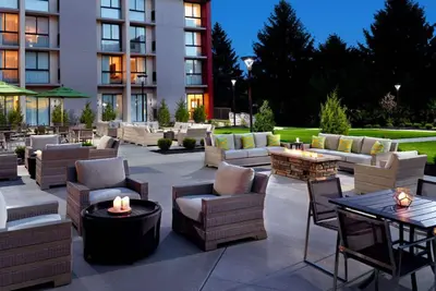 Image de Near University of Dayton + Free Parking & Pool