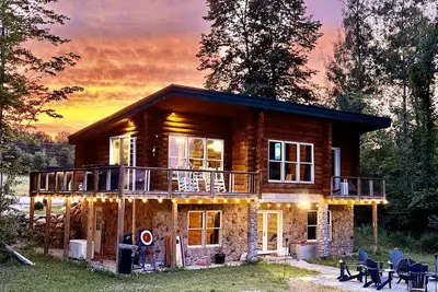 Image de Cozy Cabin on Intermediate Lake in Bellaire