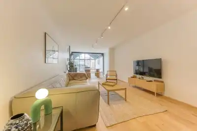 Image de Designer loft 5 minutes from Paris with parking