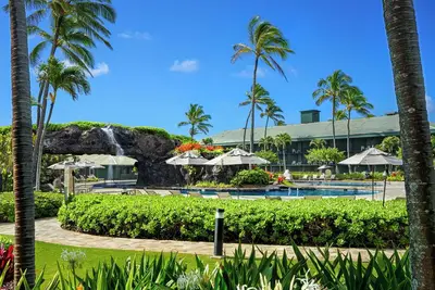 Image de New in Rental Program - Upgraded Tropical Retreat!