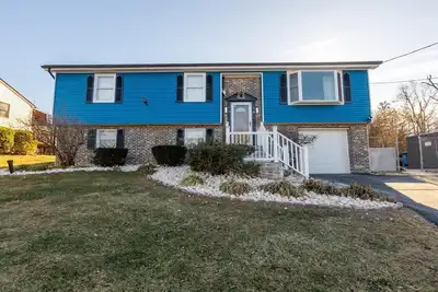 Image de • Casa Luxe Comfort, the best to relax. . . . ,