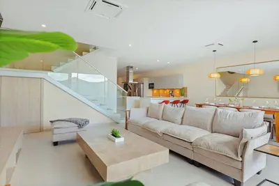 Image de Luxury 4r Pool Villa in Sandstone by Bocobay