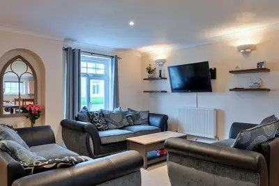 Image de Merveilleuse maison de vacances pour 9 personnes avec Wifi