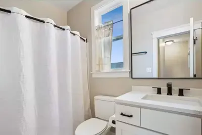 Image de Modern Luxury in Del Ray: 10 Min to Dc & Old Town