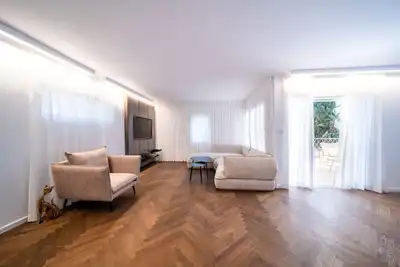 Image de Spacious 4bd House w Pool in the Heart of Herzliya