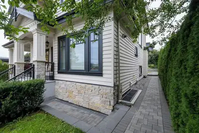 Image de Modern New 2br Laneway House in Kerrisdale