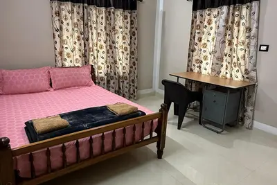 Image de Affordable retreat in the heart of Kovalam 2 Bhk Apartment Ac & Non Ac