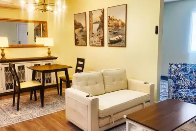 Image de 600sft Private Adu, 0. 5 miles to Good Sam Hospital San Jose with Ac