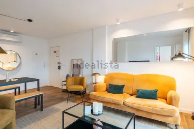 Image de 3 bedrooms Modern Renovated Apartment - 5min from the Sea & Cascais City Center