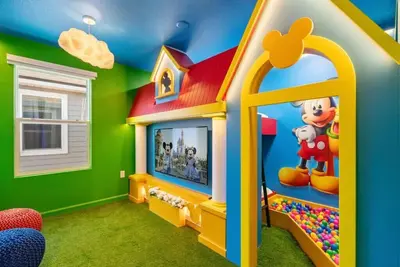 Image de Solara Resort 645 - Sept Chambres Villa, Couchages 16