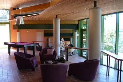 Image de Les Castels de Sorgue, gite 5 étoiles en pleine nature en Sud Aveyron, piscine
