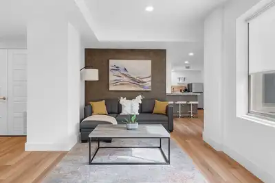 Image de 2br with Gym, Lounge, Pet Ok - Near Bok Center