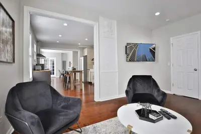 4 Bedrooms | Modern Interior | Spacious