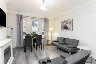 Image de Free Parking | Sleeps 7 | Central | 2 Bedrooms